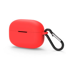 画像をギャラリービューアに読み込む, Geekria シリコン カバー 互換性 カバー HONOR Earbuds 3 Pro 対応 True Wireless Earbuds 充電ケース充電ケースカバー 外装カバー キーホルダーフック付き、充電ポートアクセス可能 (Red)
