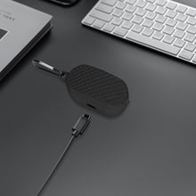 画像をギャラリービューアに読み込む, Geekria シリコン カバー 互換性 カバー JBL Wave 100TWS, VIBE 100 対応 True Wireless Earbuds 充電ケース充電ケースカバー 外装カバー キーホルダーフック付き、充電ポートアクセス可能 (Black)
