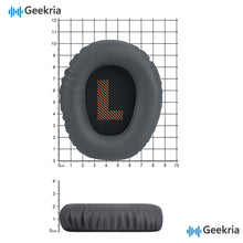 画像をギャラリービューアに読み込む, Geekria イヤーパッド QuickFit 互換性 パッド ジェイビーエル JBL Quantum 100 ヘッドホンに対応 パッド イヤー / イヤーカップ (プロテインレザー / ダークグレイ)
