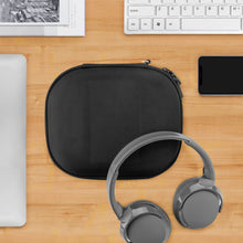 画像をギャラリービューアに読み込む, Geekria ケース Shield ヘッドホンケース 互換性 ハードケース 旅行用 ハードシェルケース スカルキャンディ Skullcandy Crusher ANC 2, Crusher ANC, Supra Hesh 3, Hesh Evo, Hesh ANC, Riff2, Riff, Lowrider に対応 収納ポーチ付き (ブラック)
