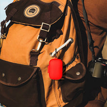 画像をギャラリービューアに読み込む, Geekria シリコン カバー 互換性 カバー Skullcandy Push Active 対応 True Wireless Earbuds 充電ケース充電ケースカバー 外装カバー キーホルダーフック付き、充電ポートアクセス可能 (Red)
