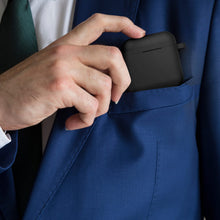 画像をギャラリービューアに読み込む, Geekria シリコン カバー 互換性 カバー TOZO T6 対応 True Wireless Earbuds 充電ケース充電ケースカバー 外装カバー キーホルダーフック付き、充電ポートアクセス可能
