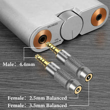 画像をギャラリービューアに読み込む, Geekria 4.4mm オス - 3.5mm (1/8&#39;&#39;) バランスメスおよび 4.4mm オス - 2.5mm バランスメス ヘッドフォン アダプター、アルミ合金変換オーディオ プラグ、金メッキ アダプター (2 パック)

