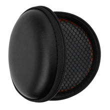 画像をギャラリービューアに読み込む, Geekria Shield イヤホンケース LG TONE Free T90/90S トゥルーワイヤレスイヤホンに対応 交換用ハードシェル トラベルキャリーバッグ ケーブル収納付き (ブラック)
