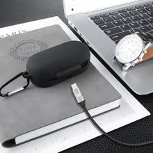 画像をギャラリービューアに読み込む, Geekria シリコンカバー 互換性カバーボーズ Bose Sport Earbuds 対応 True Wireless Earbuds 充電ケースカバー 外装カバーキーホルダーフック付き、充電ポートアクセス可能、フロントLED可視
