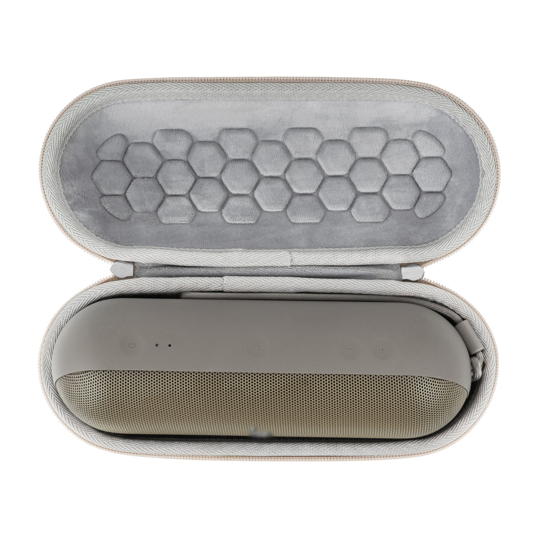 Geekria ケース Shield スピーカーケース 互換性 ハードケース 旅行用 ハードシェルケースビーツバイドクタードレ Beats Pill に対応 収納ポーチ付き (金)