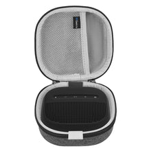 画像をギャラリービューアに読み込む, Geekria ハードシェルキャリングケース ボーズ Bose SoundLink Micro II Bluetoothスピーカー対応、ケーブル収納付きポータブルトラベルバッグ、キーチェーンフック付き保護ケース (ダークグレー)
