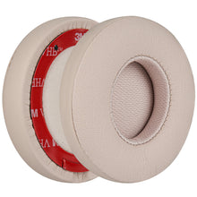 画像をギャラリービューアに読み込む, Geekria QuickFit イヤーパッド 互換性 パッド ビーツバイドクタードレ Beats Solo 3, Solo 3.0 Wireless (A1796) ヘッドホンに対応 イヤパッド/イヤークッション/イヤーカップ (プロテインレザー / マットゴールド)
