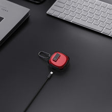 画像をギャラリービューアに読み込む, Geekria TPU カバー 互換性 カバー HUAWEI Freebuds 4E, Freebuds 4 対応 True Wireless Earbuds 充電ケース充電ケースカバー 外装カバー キーホルダーフック付き、充電ポートアクセス可能 (赤)
