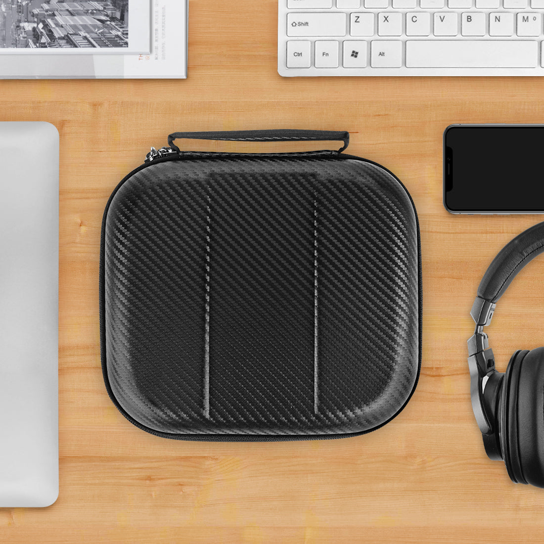 Geekria ケース Shield ヘッドホンケース 互換性 ハードケース