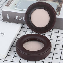 画像をギャラリービューアに読み込む, Geekria イヤーパッド QuickFit 互換性 パッド コルセア Corsair Virtuoso RGB, Virtuoso RGB Wireless SE, Virtuoso RGB Wireless XT ヘッドホンに対応 パッド イヤー / イヤーカップ (プロテインレザー / 褐色)
