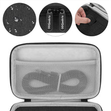 画像をギャラリービューアに読み込む, Geekria ウェブカメラ キャリング ケースロジクール Logitech MX Brio Ultra HD 4K ストリーミング ウェブカメラ交換用ハードシェル トラベル キャリング バッグ ケーブル収納付き (ダークグレー)
