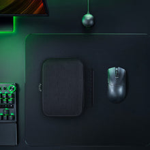 画像をギャラリービューアに読み込む, Geekria マウス キャリングケース レイザー Razer DeathAdder V4 Pro / DeathAdder V3 Pro / DeathAdder V3 Wireless / Viper V4 Proと互換性あり EVA ハードシェル ポータブル トラベルバッグ (ダークグレー)
