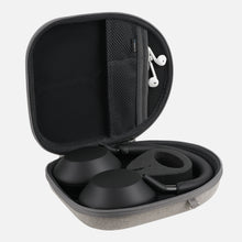 画像をギャラリービューアに読み込む, Geekria Shield ヘッドホンケース ソニー Sony WH-1000XM5、スカルキャンディ Skullcandy Crusher ANC 2、ジェイビーエル JBL Tour ONE M3など対応 交換用ハードシェルトラベルキャリーバッグ ケーブル収納付き (ライトブラウン)
