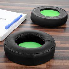 画像をギャラリービューアに読み込む, Geekria イヤーパッド QuickFit 互換性 パッド レイザー Razer Kraken 7.1 Chroma V2 USB Gaming Headset ヘッドホンに対応 イヤパッド/イヤークッション/イヤーカップ ( プロテインレザー / ブラック/ グリーン )
