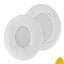 画像をギャラリービューアに読み込む, Geekria QuickFit イヤーパッド 互換性 パッド Beats SoloHD (810-00012-00) On-Ear ヘッドホンに対応 イヤパッド/イヤークッション/イヤーカップ ( プロテインレザー / 白い )
