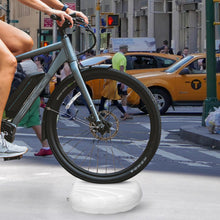 画像をギャラリービューアに読み込む, Geekria ケース PRO ヘッドホンケース 互換性 ハードケース 旅行用 ハードシェルケース ソニー Sony WH-1000XM5, WH-CH710N, WH-CH700N, MDR-M1ST, MDR-XB950 に対応 収納ポーチ付き (白)
