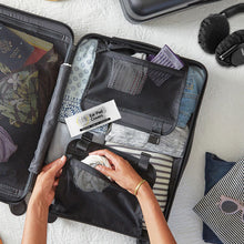 画像をギャラリービューアに読み込む, Geekria カバー 100個入(50ペア) ヘッドホンカバー 不織布 使い捨て イヤーパッドカバー ストレッチニット オーバーイヤー ヘッドホン用 劣化防止、防塵 (中 / ブラック)
