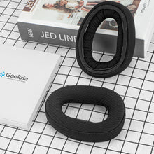 画像をギャラリービューアに読み込む, Geekria イヤーパッド Comfort 互換性 パッド ゼンハイザー Sennheiser GSP600, GSP670, GSP500 Professional Gaming, GSP 601, GSP 602 ヘッドホンに対応 パッド イヤー / イヤーカップ (メッシュファブリック / 黒)
