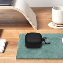 画像をギャラリービューアに読み込む, Geekria シリコン カバー 互換性 カバー JBL Live PRO+ 対応 True Wireless Earbuds 充電ケース充電ケースカバー 外装カバー キーホルダーフック付き 充電ポートアクセス可能 (Black)

