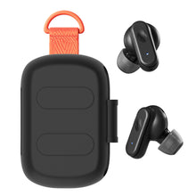 画像をギャラリービューアに読み込む, Geekria シリコンカバー 互換性カバースカルキャンディ Skullcandy DIME 3 対応 True Wireless Earbuds 充電ケースカバー 外装カバー キーホルダーフック付き、充電ポートアクセス可能（黒）
