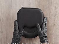 ギャラリービューアGeekria ケース Shield ヘッドホンケース 互換性 ハードケース 旅行用 ハードシェルケース ジェイビーエル JBL TUNE 770NC, Tour ONE, TUNE 720BT, Tune 710BT, TUNE 700BT, TUNE 760NC, TUNE 750NC, Live 770NC, Live 650BTNC, E65BTNC に対応 収納ポーチ付き (黒)に読み込んでビデオを見る
