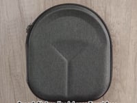 ギャラリービューアGeekria ケース 互換性 Shield ヘッドホンケース ハードケース 旅行用 ハードシェルケース Bang &amp; Olufsen Beoplay HX, H9i, H95, H9, H8, H7, H8i, H6, H4, Beoplay Portal Gaming, Beoplay H95 FERRARI EDITION に対応 収納ポーチ付属 (ブラック)に読み込んでビデオを見る
