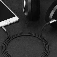 画像をギャラリービューアに読み込む, Geekria アポロアップグレードケーブル Sennheiser HD598, HD598SE, HD598CS, HD558, HD518 等対応 高耐久 ナイロンコード (3.5mm Male to 2.5mm Male ブラック 5ft)
